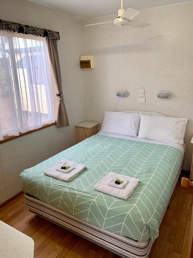 Tatura Cabin & Caravan Park Ngoại thất bức ảnh