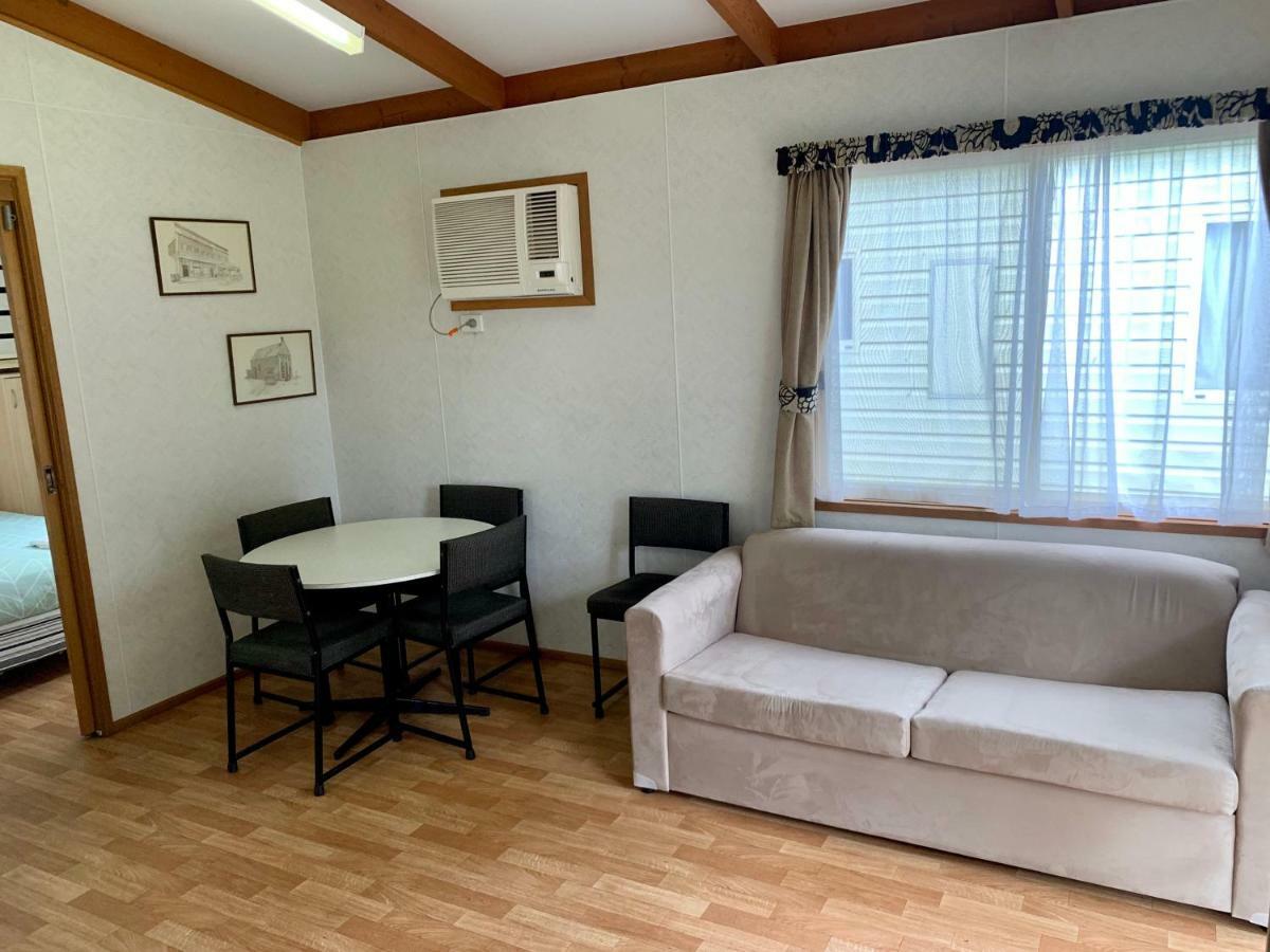 Tatura Cabin & Caravan Park Ngoại thất bức ảnh