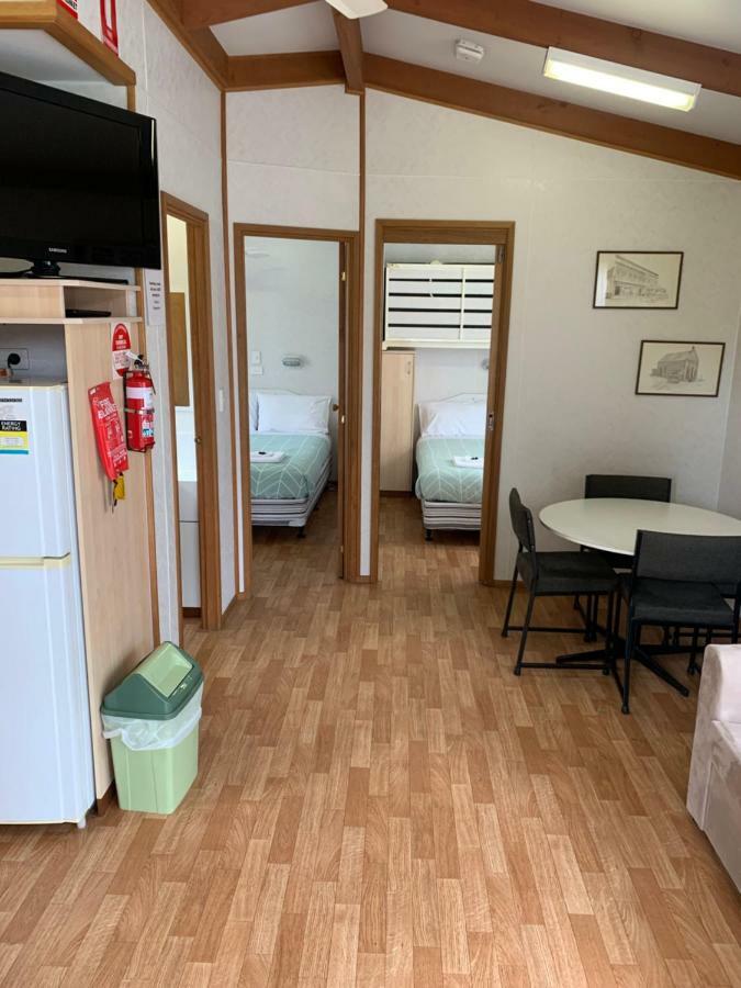 Tatura Cabin & Caravan Park Ngoại thất bức ảnh